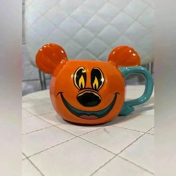 Disney Parks Halloween 2023 Mickey Mouse Jack O'Lantern Coffee Mug 17 oz - Picture 1 of 4